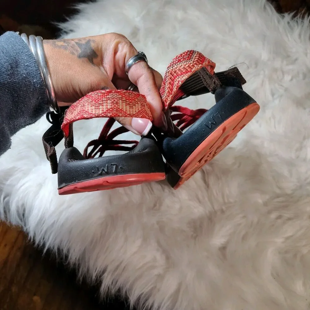 Chaco Aztec Print Wmns Size 7 Sandals